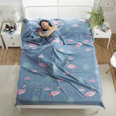 

Zero-degree exploration LIVTOR travel hotel hotel cotton print dirty dirty anti-dirty cotton health travel sleeping bag flamingo family parent-child 200230 gift strap