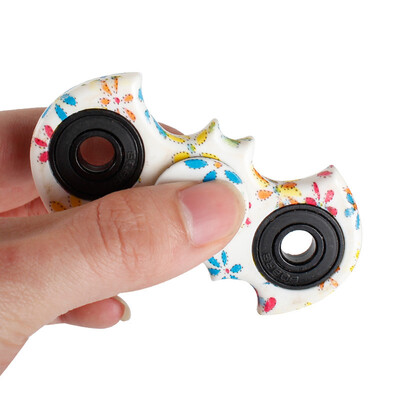 

Bat Fingertip Gyroscope Colorful Painted Finger Hand Spinner Avengers Superhero Dazzle Camouflage Randomly