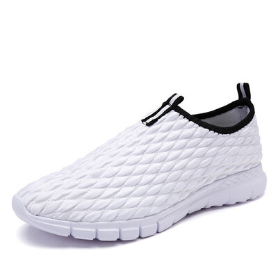 

Superlight Slip On Sneakers for Men Comfortable Ourdoor Man Walking Shoes Breathable Summer Stylish Running Shoes Size 39-45