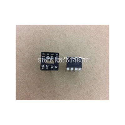 

20pcs (10 each) NE555 IC 555 & 8 Pin DIP Sockets