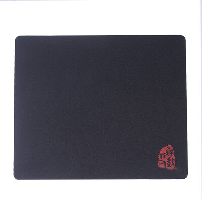 

Game madman GAME MADMAN GM320 e-sports version eat chicken weapon game pad Jingdong self-operated mouse pad to send peripheral wipes