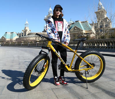 

Ship Form RU KUBEEN 7/21/24/27 speeds Disc brakes Fat bike 26 inch 26x4.0" Fat Tire Snow Bicycle Oil spring fork