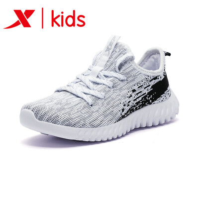 

Xtep XTEP childrens sports shoes boys shoes in the big childrens mesh breathable lightweight running shoes 682115119777 white black 36