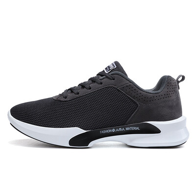 

lack Running Shoes for Men Super Cool Sneakers Men Breathable Mesh Man Sports Shoes Outdoor Jogging Runner Scap Uomo Sportive
