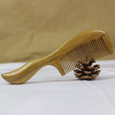 

Beauty Square Natural Green Sandalwood Comb Hair Care Comb Anti-static HL3011