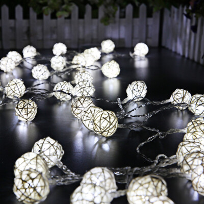 

2.5m 20 светодиодов Rattan Ball Fairy String Lights