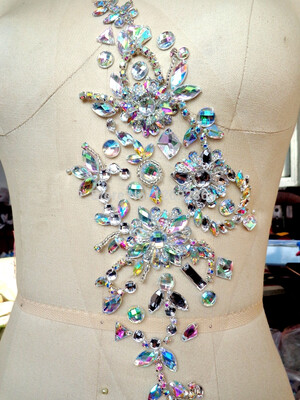 

Ручная очистка AB цветные бусины камни патчи пошивают кристаллы аппликации Rhinestones 30 * 13 см для платья