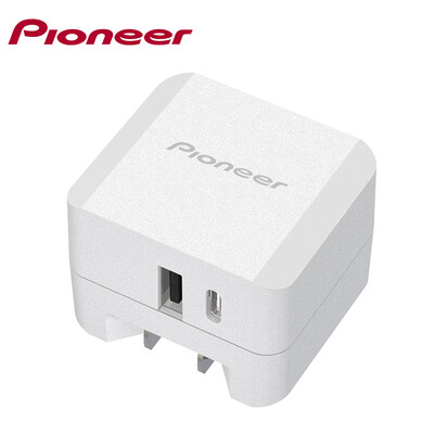 

Pioneer APS-AD172C USBType-C Folding Fast Charge Source AdapterMobile Charger for Apple Android Phone Tablet White