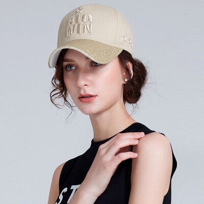 

WILLIAM&KATE William Kate baseball cap female Korean version of the trend cap outdoor sports hip hop hat fashion couple sequins sun hat MZ8721 beige 56-58cm