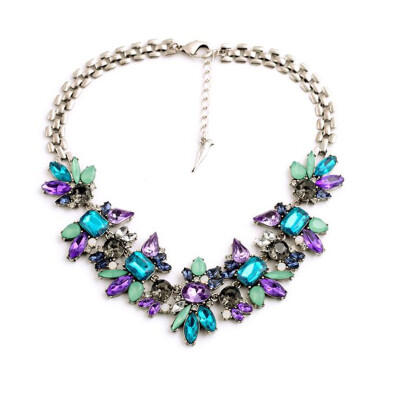 

Aiyaya New Arrival Luxury Created Crystal Flower Pendants Statement Necklace Women Accessories