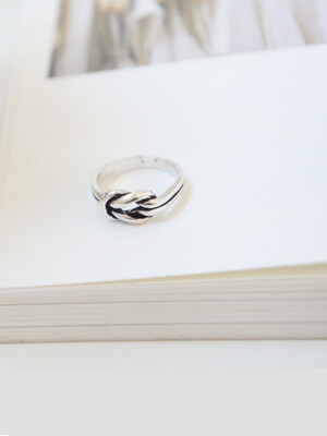 

ONICE 925 Sterling Silver NUDO Rings Features Dual Knot WQJ017
