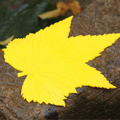 

Yuhuaze Multi-purpose Maple Leaf Anti-slip mat Potholder Table Mat Coaster Car dashboard Storage cushion