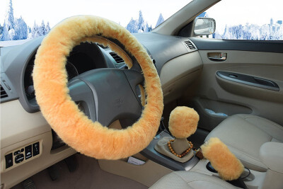 

KAWOSEN 1 Set 3 Pcs Winter Warm Wool Steering Wheel Cover Handbrake Cover Gear Shift Cover 38cm diameter Cute Wool Cover WSWS02