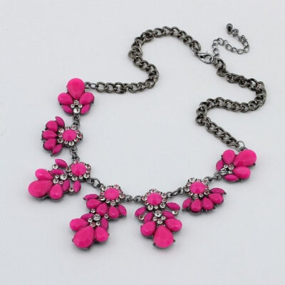 

New Fashion Womans Bib Choker Fluorescence Crystal Gem Flower Drop Necklace