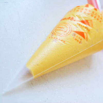 

mymei 100PCS Cake Decorating Disposable Icing Pastry Disposable Piping Bag Mold Tool