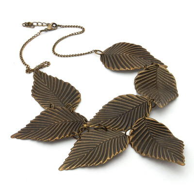 

Womens Necklace Antique Bronze Tone Elegant Vintage Leaves Pendant Chain Good