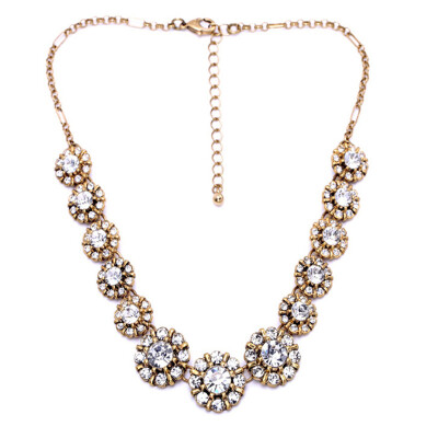 

Aiyaya Flower Snowflake High Quality Round Cut Cross Statement Necklace Chain