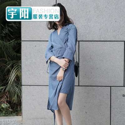 

17 spring new seven-point sleeve V-series belt skirt in the long section irregular striped shirt skirt women