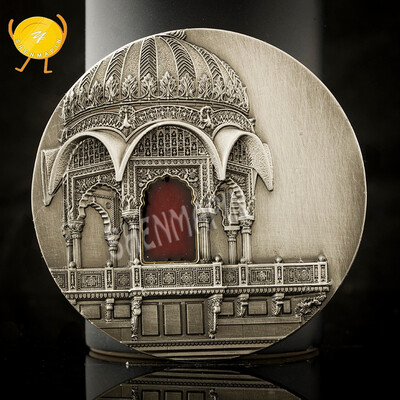 

Russian Moscow kremlin coins in two - dimensional relief bronze commemorative COINS collection