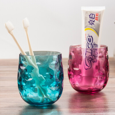

Ou Runzhe wash cup with handle plastic brushing cup mouth cup cup family family set 4 color two big two small 4 piece set