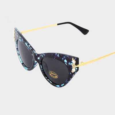 

FEIDU Brand New Summer Style Women Fashion Cat Eyes Sunglasses Coating Vintage Retro Feminino Lentes De Sol Eyewear