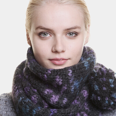 

Woman's Scarf