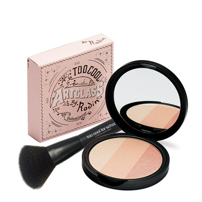 

Too cool for school three-color high-light powder 11g makeup brush set