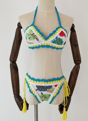 

2018 Crochet Knit Floral Print Halter Bandage Bikini Set
