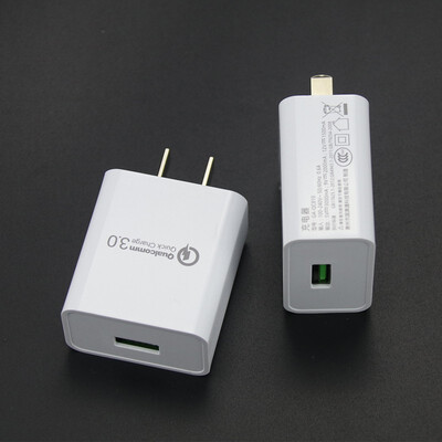 

Fast charge 30 mobile phone usb charger 3C certified QC30 mobile phone charging head 5v3a flash charging adapter