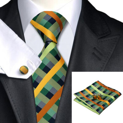 

2016 New Hot selling Vogue Men Silk Tie Set High Quality 100 Silk Necktie Handkerchief Cufflink Set for Formal Wedding Party