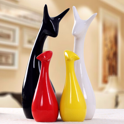

Modern ceramic family of three deers home decoration figurines living room bedroom wine cabinet animal ornaments wedding gift