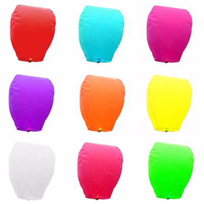 

10pcslot 15CM Chinese Square Wishing Lantern Floating Water Lanterns Lamp Light With Candle GoldSilver Color Dropshipping