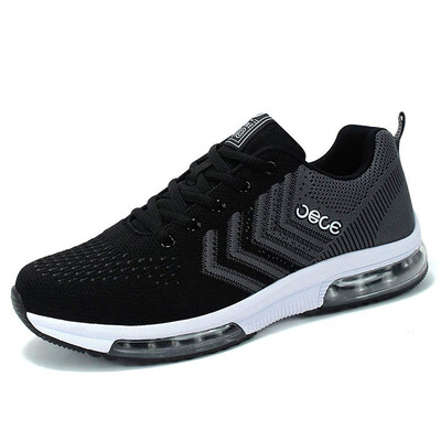 

Female fashion lovers flying air cushion running shoes
