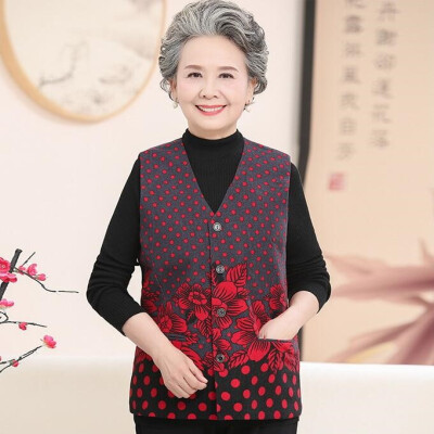 

The new elderly woman waistcoat is 60-70 years old