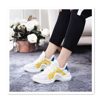 

New low shoes womens shoes round head mesh shoes adhesive shoes rubber Korean version of the belt womens shoes street shoot new