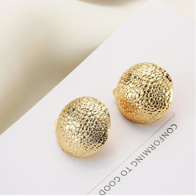 

Hot Lovely Wedding golden Big Imitation Ear Cuff Jewelry Clip On Earring for Women Girls Bridal Cartilage Non Pierced
