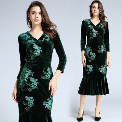 

2018 Autumn Trumpet Mermaid Velvet Embroidery Dress Fashion Vintage Party Slim Sexy Vestidos Women Dresses
