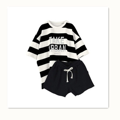 

2018 sports suit female summer loose large size clothes casual running short-sleeved shorts two-piece tide