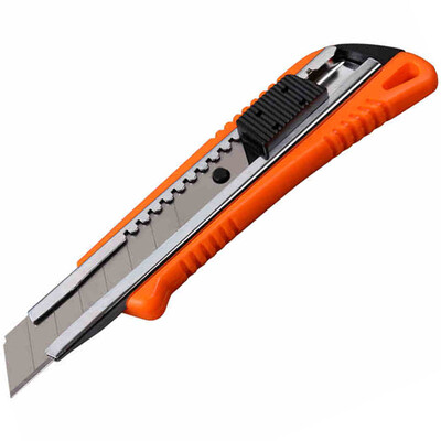 

HuaFeng HF-8210118 18mm art knife