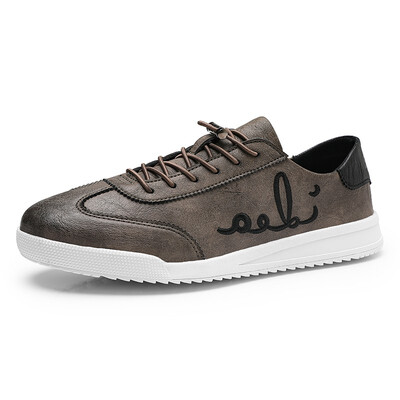 

Sports leisure fashion personality youth Joker board shoes students English mens shoes