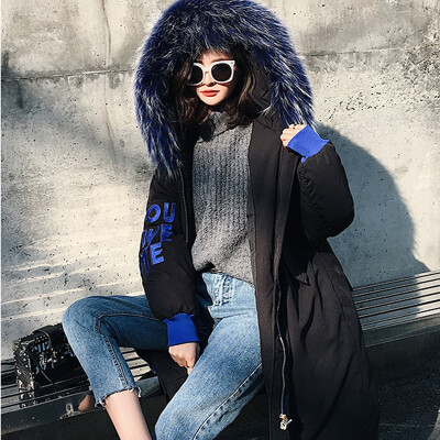 

The new Korean winter dress of 2018 is a full-length thickened hooded genuine raccoon fur collar lady down jacket wholesale