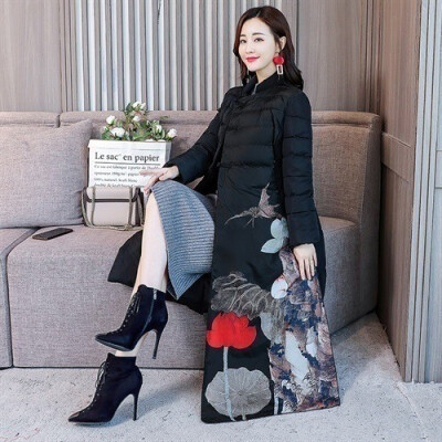 

New winter vintage cotton coat womens long section thick down feather cotton suit Chinese style coat national wind coat