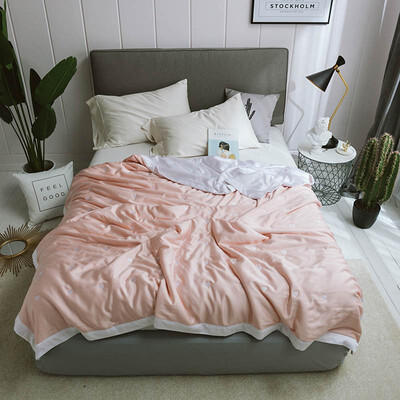 

Cool Summer Thin Quilt Silk Embroidery Double-sided Days Summer is Double Ice Silk by Core Can be Washed in The Summer
