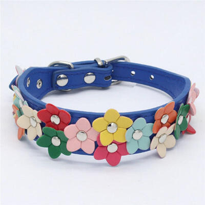 

Flower Studded Puppy Pet Dog Collar PU Leather Buckle Cat Neck Strap Adjustable