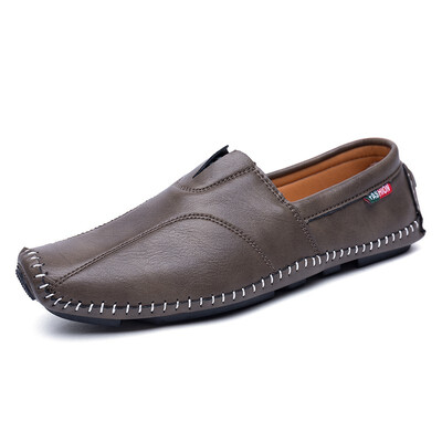 

2018 new fashion British fashion mens shoes personality wild mens shoes youth trend casual small shoes men