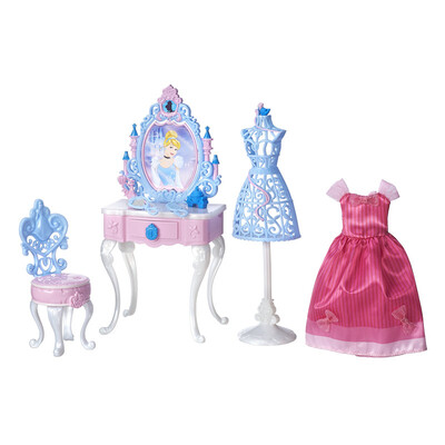 

Hasbro Disney Princess Toy Story Scene Set (Red Green) B5311