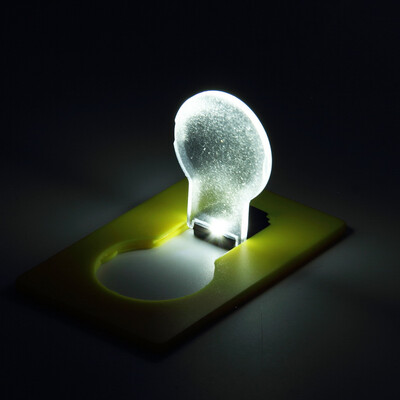 

New Portable LED Card Light Pocket Lamp Put In Purse Wallet Emergency Light
