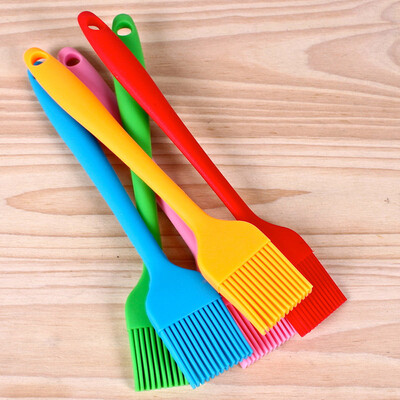 

5pcs/lot Oil Small Brush Barbecue Brush Kitchen Bakeware Grill Brush Silicone Sweep (Delivered Color by Randomly)