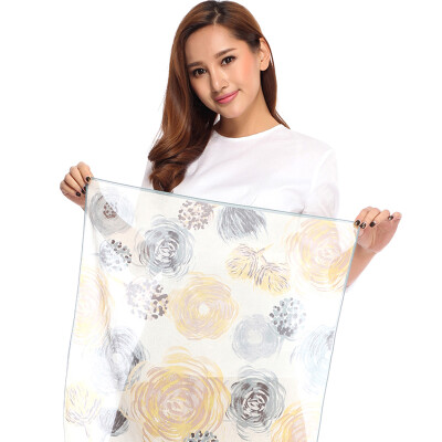 

Margaret KURKI Small Marble Flower Silk Spring and Summer Handmade Skirt European and American Women's Scarf Gray 1X110098