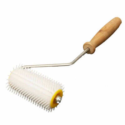 

UpperX Beekeeping Bee Comb Honey Extracting Uncapping Needle Roller Tool Plastic